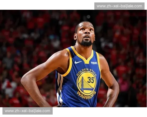 龙腾万里，剑指云霄：中国队与阿曼的绿茵对决，一场不容错过的史诗之战